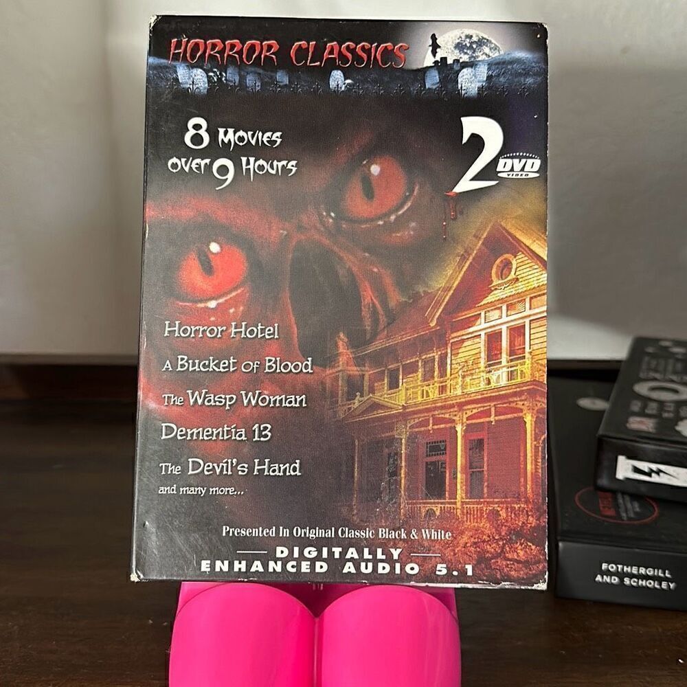 Horror Classics 8 Movies 2 dvds